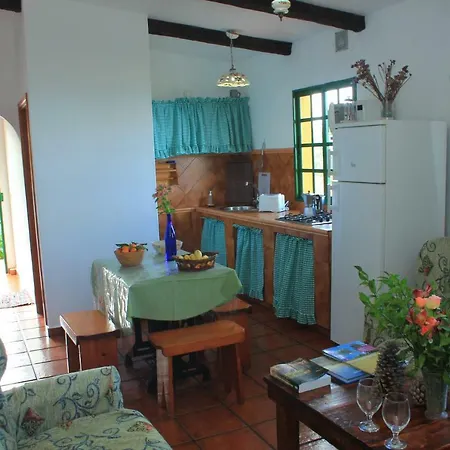 Casas Pico De Osorio Valleseco